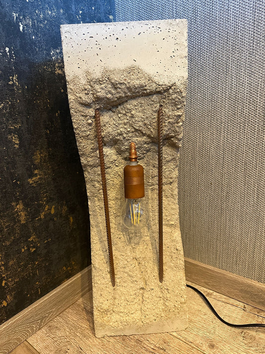 Industrial-Design Betonlampe